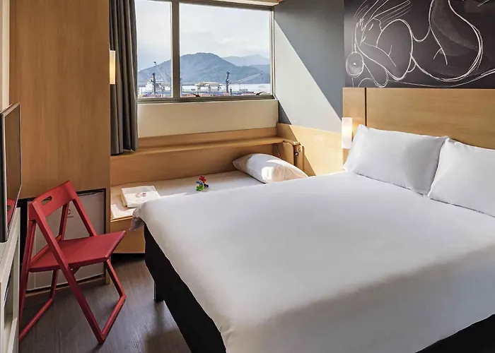 Ibis Santos Valongo Hotel